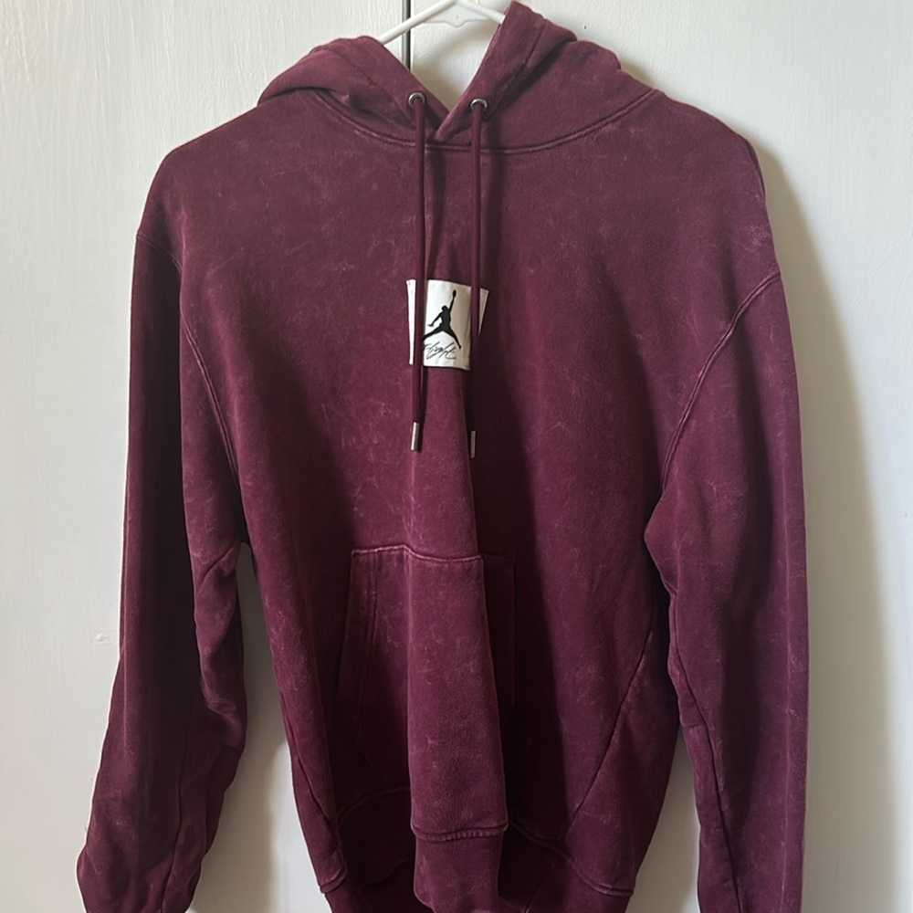 jordan hoodie! burgundy with a cool pattern as show in photos. never worn!